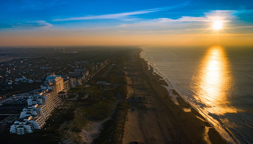 Grand Hotel Huis ter Duin, Noordwijk by Michel Sjollema