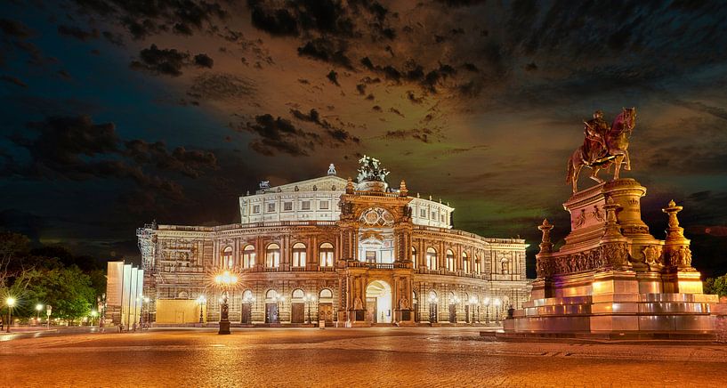 Dresden Old Town by Einhorn Fotografie