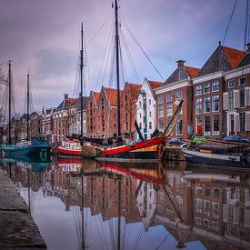 Historische Schiffe auf der Hoge der Aa - Reflexionen im Herzen von Groningen von KB Design & Photography (Karen Brouwer)