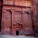 de Rode Tombe van Petra, Jordanië van Jan de Vries thumbnail