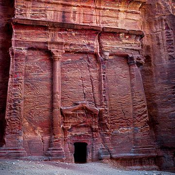 das Rote Grab von Petra, Jordanien