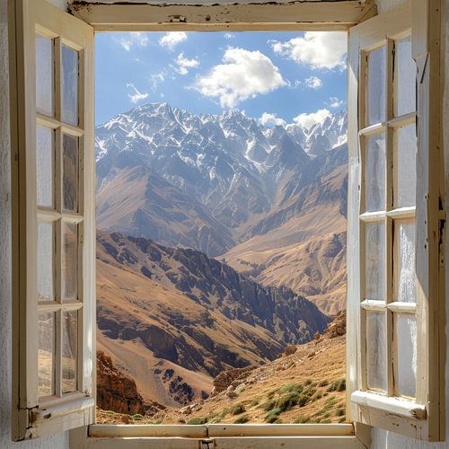 Uitzicht vanuit het raam op de Jbel Toubkal