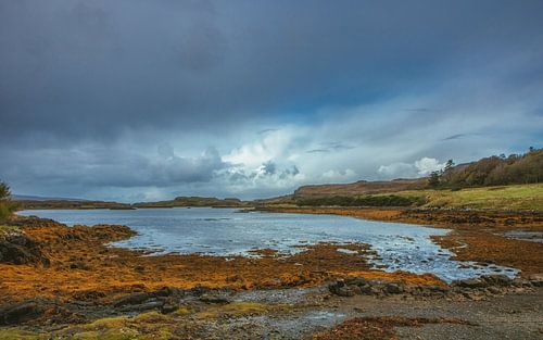 De prachtige, verlaten natuur van Schotland. Isle of Skye in Groot-Brittannië