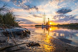 Evening atmosphere on the Ems by thowehey