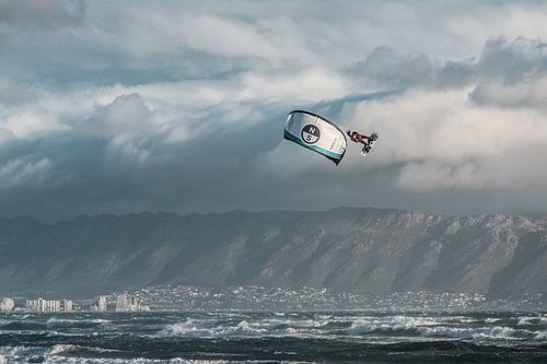 Kitesurfer at Macassar 2 by Andy Troy