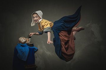 Het vliegende melkmeisje van Manon Moller Fotografie