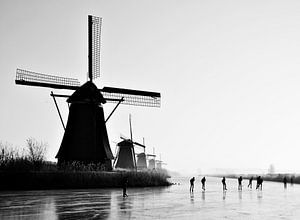 Schlittschuhe und Windmühlen