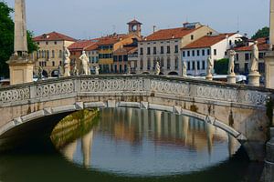 Brug in Padua sur Michel van Kooten