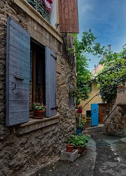 Französische Ferienhäuser in der Altstadt von Crest von Peter Bartelings