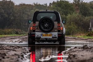 Land Rover Defender von Bas Fransen