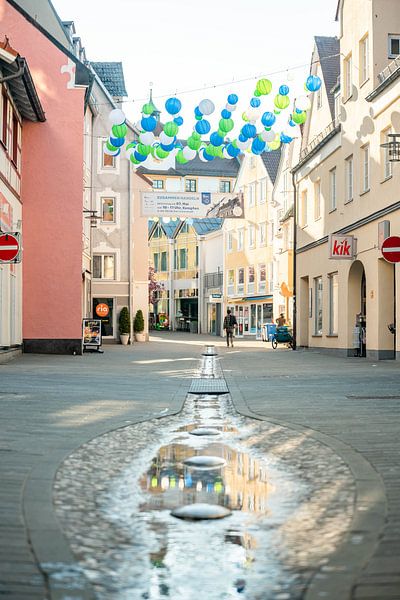 Summer lanterns in the Gerberstraße Kempten im Allgäu by Leo Schindzielorz