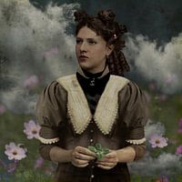 Vintage Beauty 4-Leaf-Clover