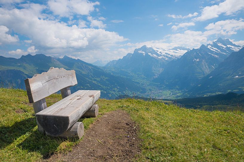 Rastbank mit Aussicht auf Grindelwald Schweiz von SusaZoom
