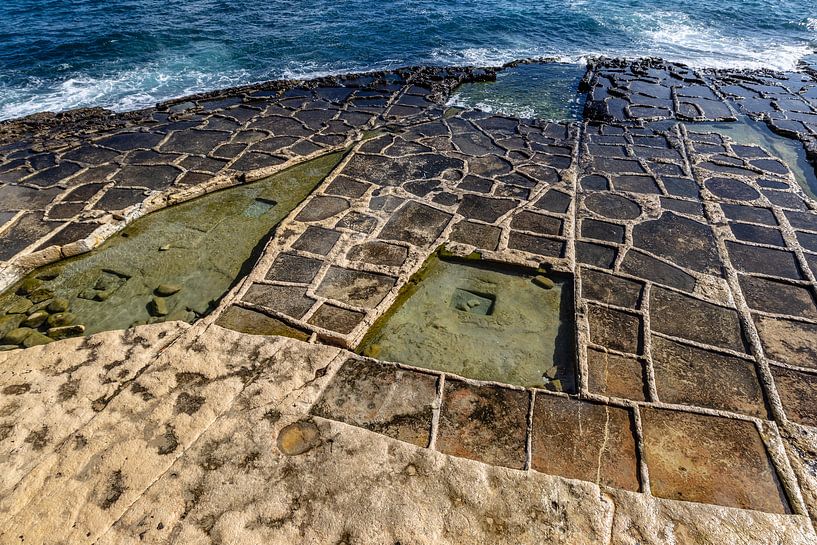 Bijzondere rotsformaties op Malta van Eric van Nieuwland