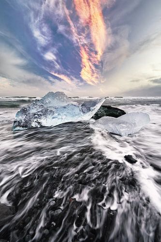 Ice block and waves