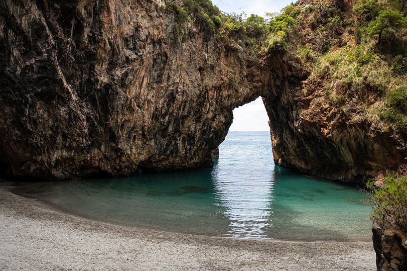 Grotto beach, bay, Salerno region, Italy by Fotos by Jan Wehnert