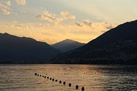 Sonnenuntergang am Lago Maggiore in der Schweiz