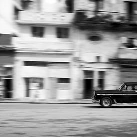 Oldsmobile in Havana von Paul Pijpers