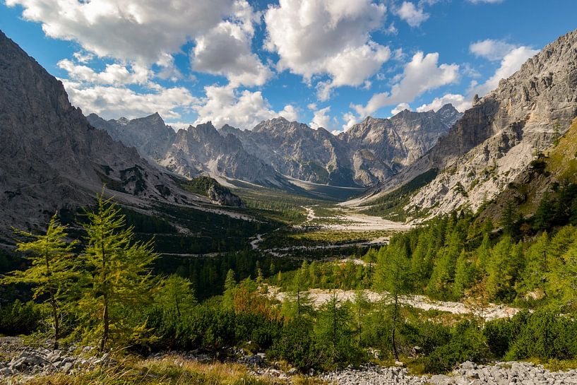 Wilde Berglandschaft im Wimbachgries von Christian Peters