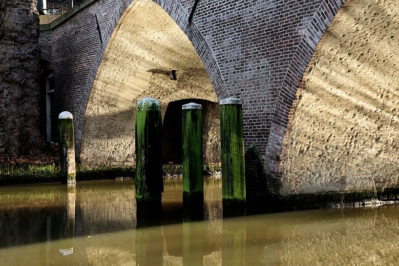 Weesbrug over Oudegracht in Utrecht van In Utrecht