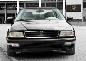 Maserati Quattroporte IV in dark black