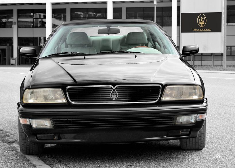 Maserati Quattroporte IV in dark black by aRi F. Huber