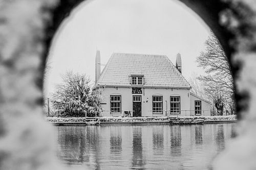 Das Veerhuis, Overschie