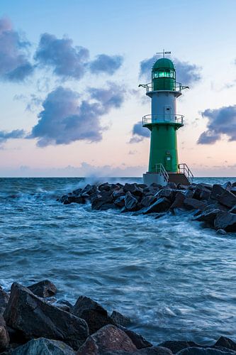 Vuurtoren in Warnemünde bij zonsopgang