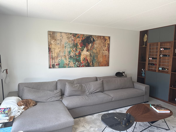 Klantfoto: Vrouw in Goud | Goud van Blikvanger Schilderijen, als ArtFrame