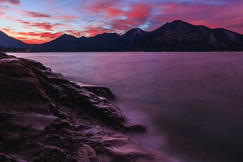 Walchensee im letzten Licht von Robert Hoiss