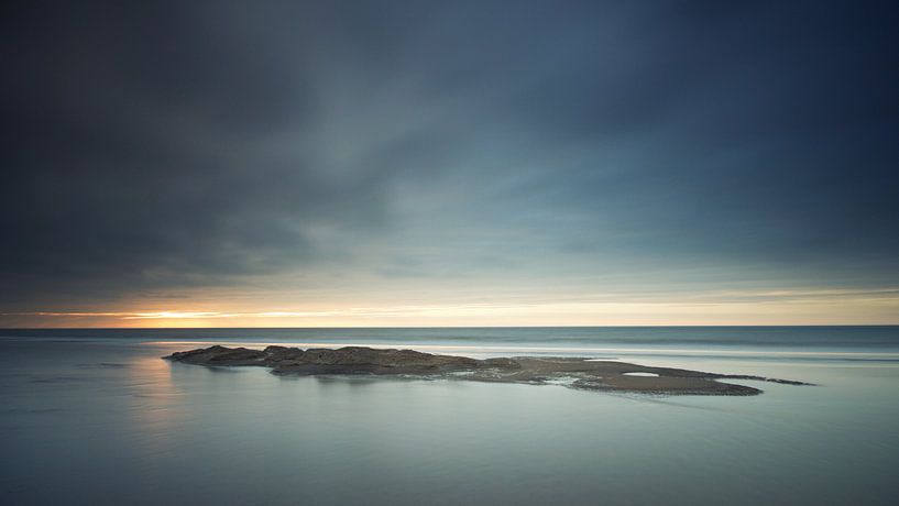 Donkere zonsondergang Zandvoort van Gerhard Niezen Photography