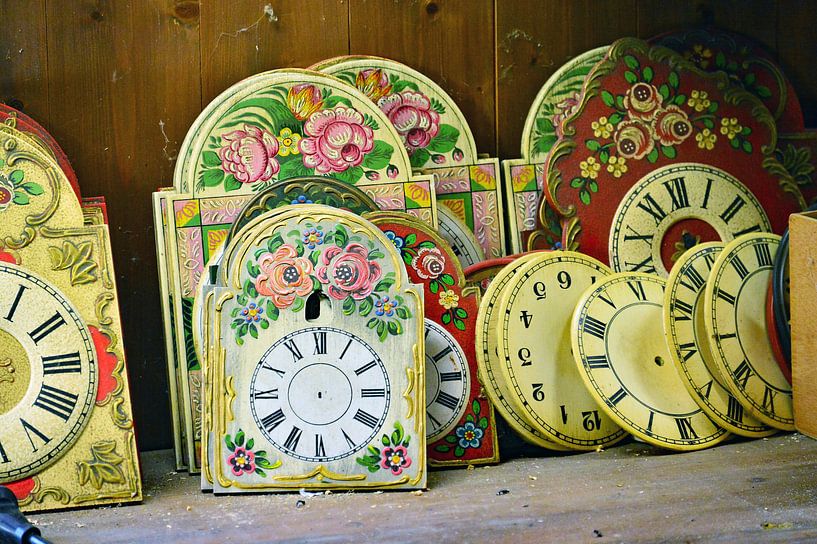 Black Forest Sign Clocks by Ingo Laue