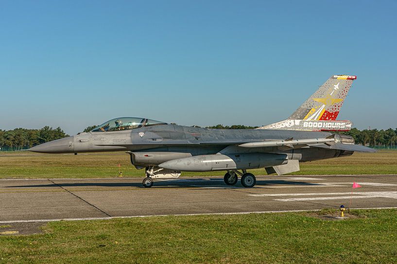 F-16 Fighting Falcon (FA-95) de General Dynamics (Belgique). par Jaap van den Berg