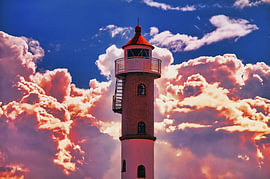 Le phare de Poel à Timmendorf dans la lumière du soir
