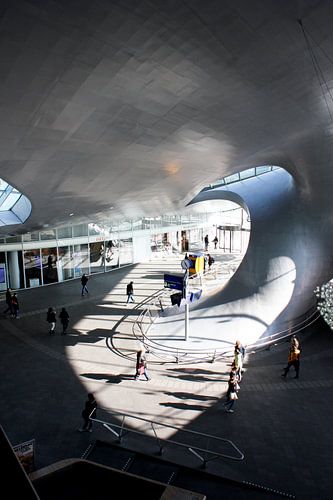 Stationshal Arnhem van binnen uit.