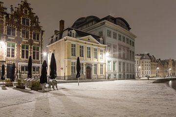 Tijdens sneeuwval aan de Graslei van Gent