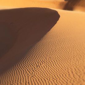 Erg Chebbi woestijn Marokko van Veronie van Beek