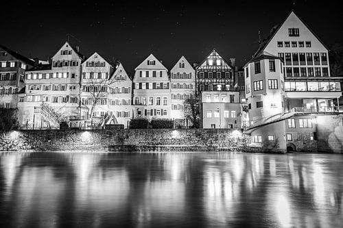 Tübingen bei Nacht an der Neckarbrücke
