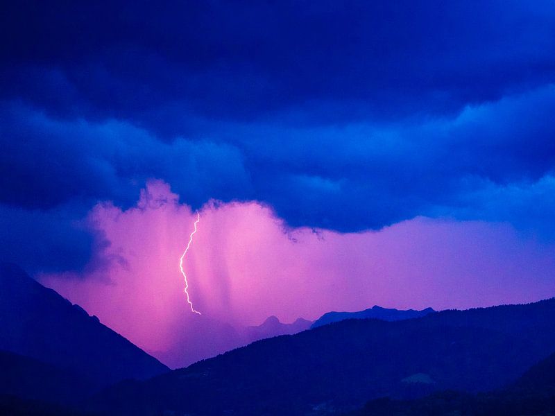 Schönau am Königssee (Berchtesgadener Land) - Lightning in a thunderstorm by Aurica Voss