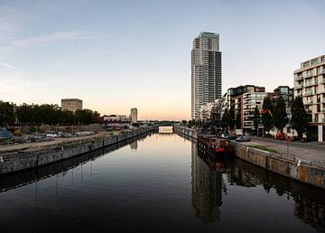 Reflecties in Brussel van Werner Lerooy