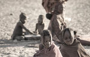 Himba-Kinder