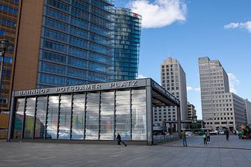 Berlijn - Potsdamer Platz Station van t.ART