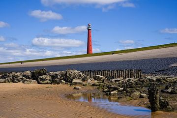Den Helder lighthouse by Bert de Boer