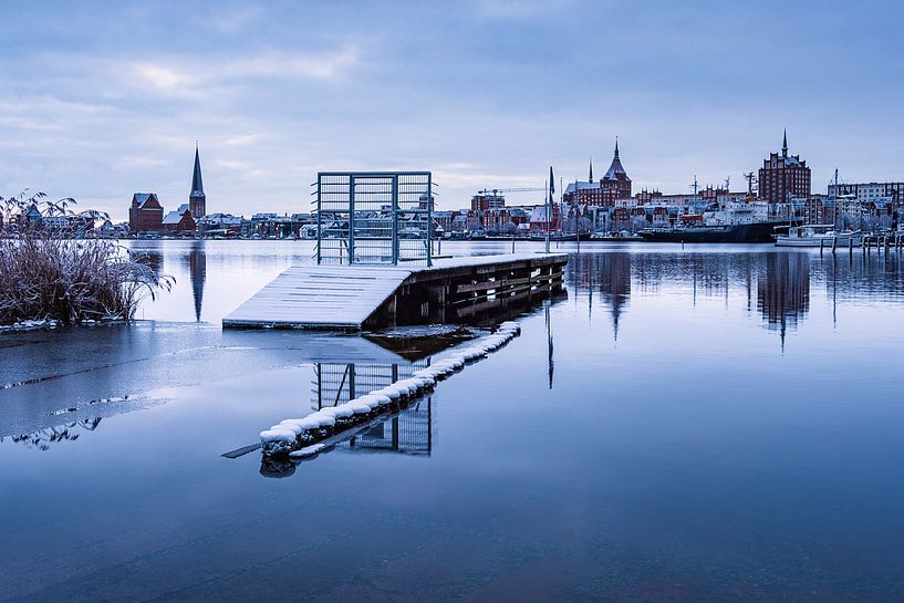 View over the Warnow to the Hanseatic city of Rostock in winter by Rico Ködder