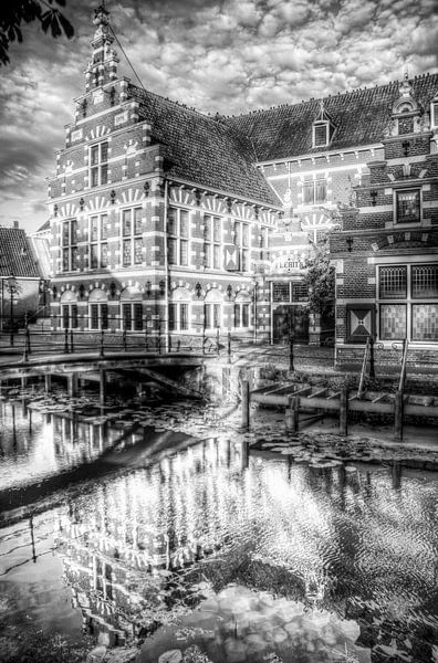 Museum Flehite historisch Amersfoort zwartwit by Watze D. de Haan