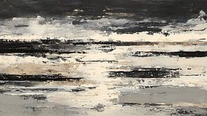 Zerstreutes Mondlicht auf dem Wasser