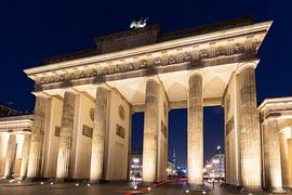 Berlin - Brandenburger Tor bei Nacht von Frank Herrmann