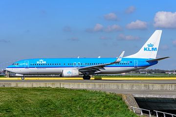 KLM Boeing 737-800 "Zilvermeeuw" (PH-BXI).