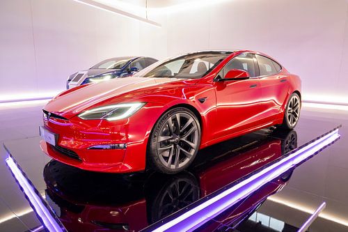 Tesla Model S Plaid volledig elektrische sedan auto