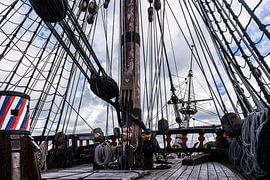 Pont et gréement du Batavia sur Brian Morgan